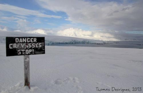 Danger crevasses
