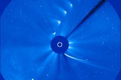 Clichés de la comète ISON pris par le satellite SOHO 